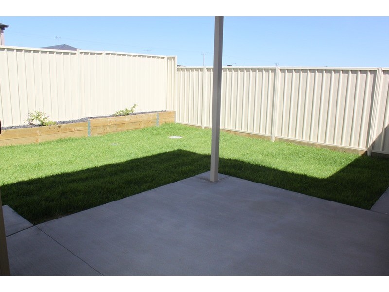 4 Lake View Court, Mildura VIC 3500