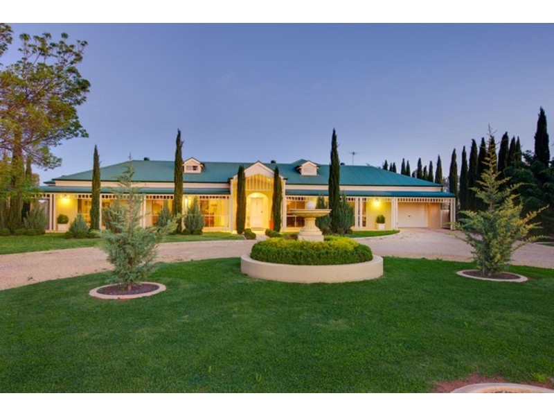 630 Karadoc Avenue, Irymple VIC 3498