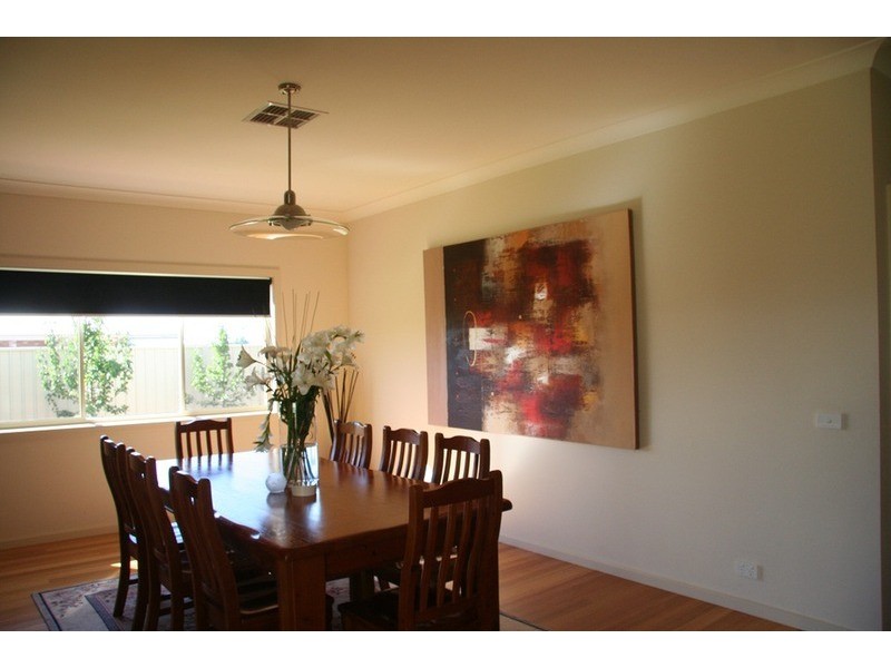 9 Summer  Drive, Buronga NSW 2739