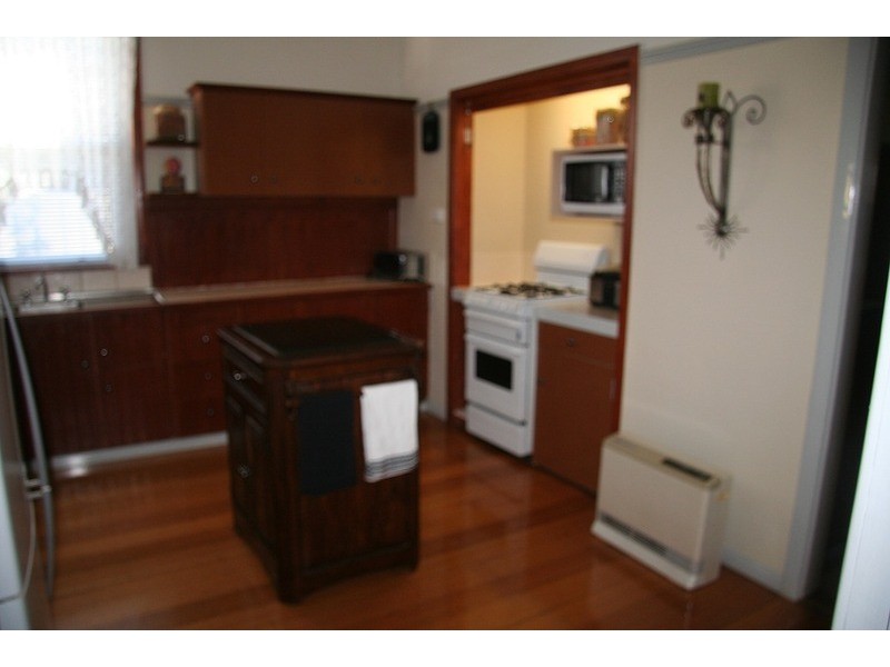 69 Douglas Avenue, Mildura VIC 3500