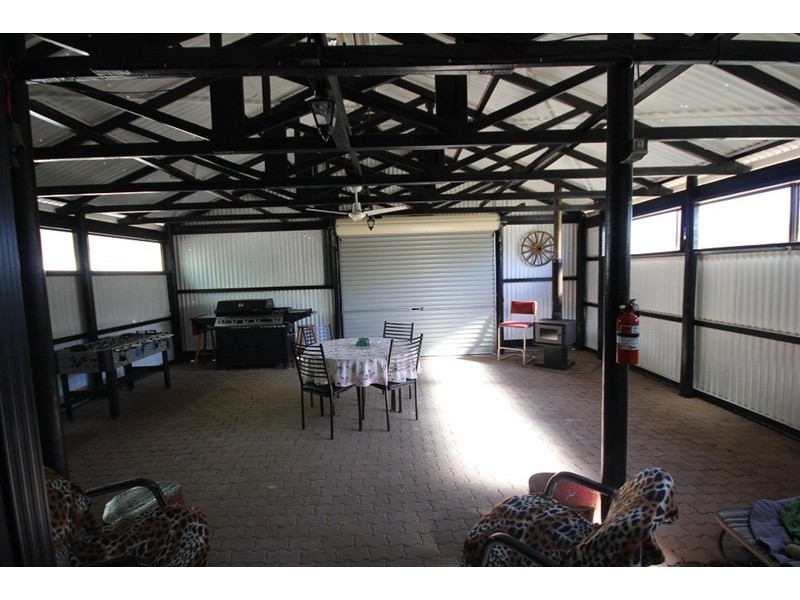 69 Douglas Avenue, Mildura VIC 3500