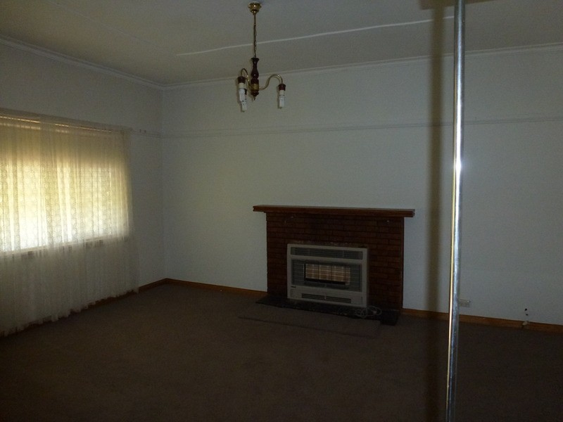 10 Waltham Avenue, Mildura VIC 3500