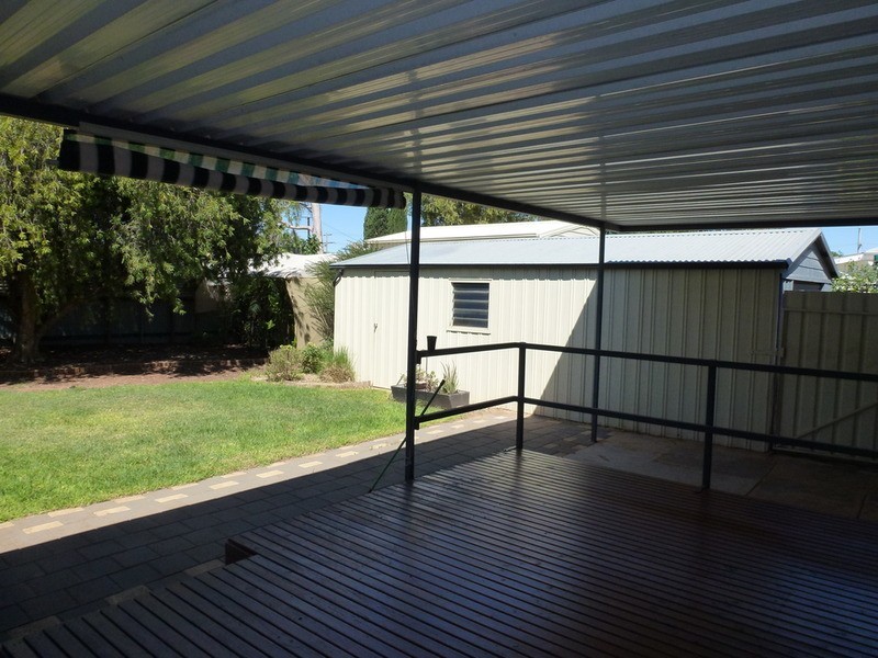 10 Waltham Avenue, Mildura VIC 3500