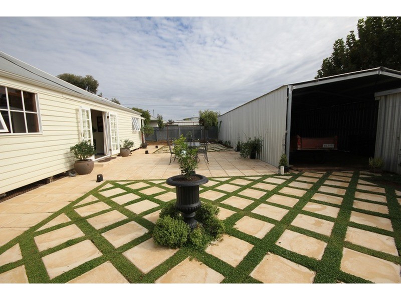 108 Twelfth Street, Mildura VIC 3500