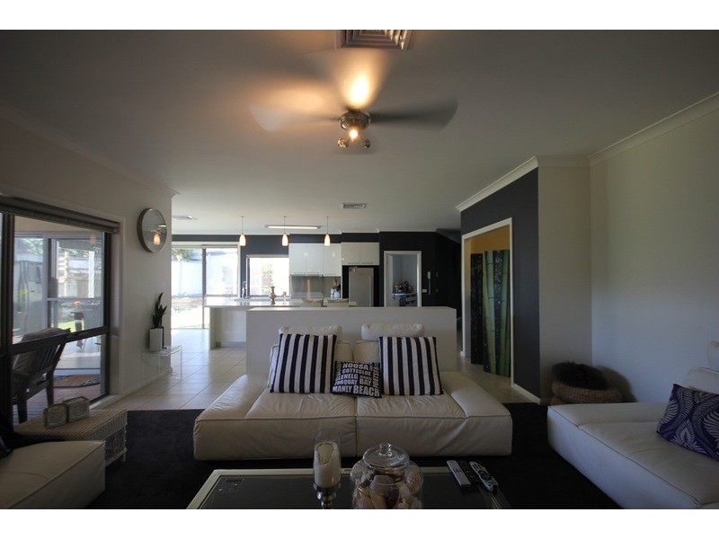 13 Bakogiannis  Court, Mildura VIC 3500