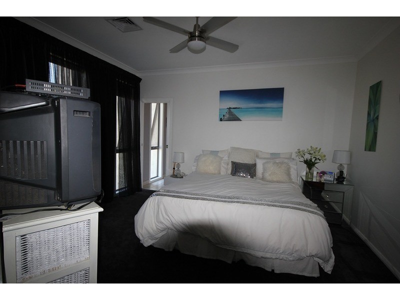 13 Bakogiannis  Court, Mildura VIC 3500