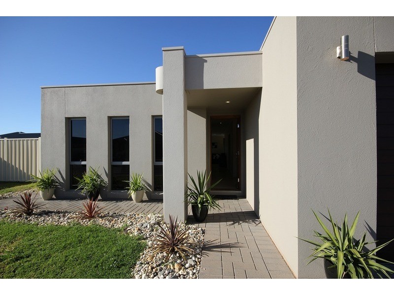 5 Dune  Drive, Mildura VIC 3500