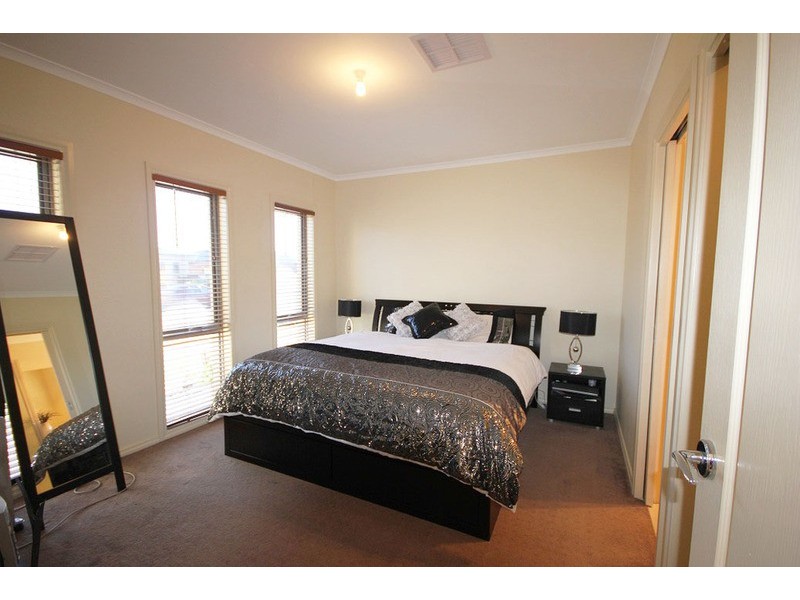 5 Dune  Drive, Mildura VIC 3500
