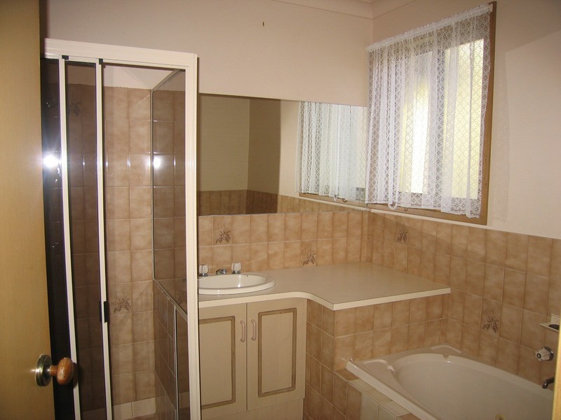 2/411 San Mateo Avenue, Mildura VIC 3500