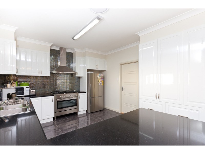 6 Rita  Court, Mildura VIC 3500