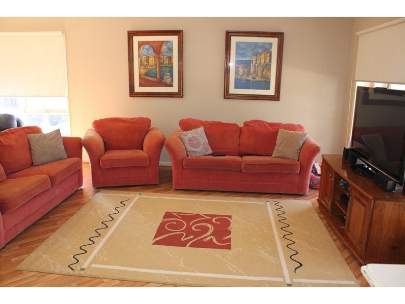 28 Ginquam  Avenue, Nichols Point VIC 3501