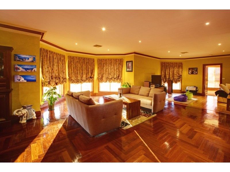 10 Seymours Road, Red Cliffs VIC 3496
