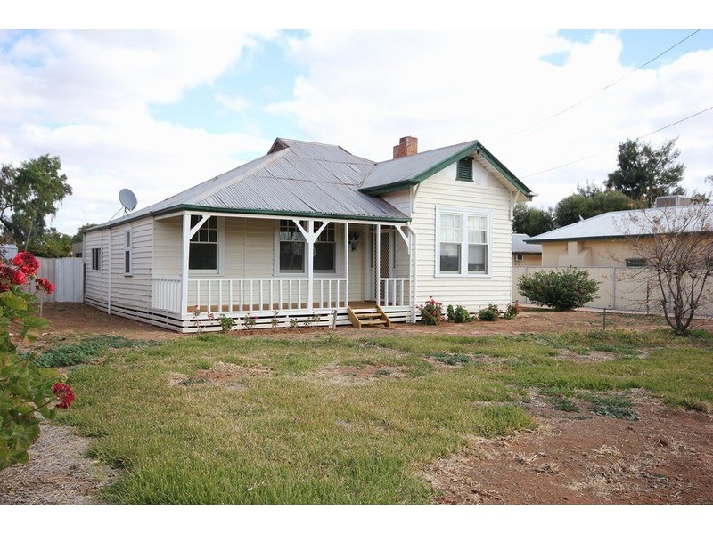 67 Eleventh Street, Mildura VIC 3500