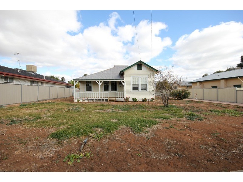 67 Eleventh Street, Mildura VIC 3500