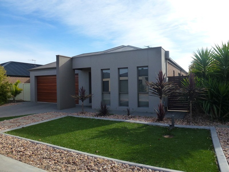 2/5 John Monash  Boulevard, Mildura VIC 3500