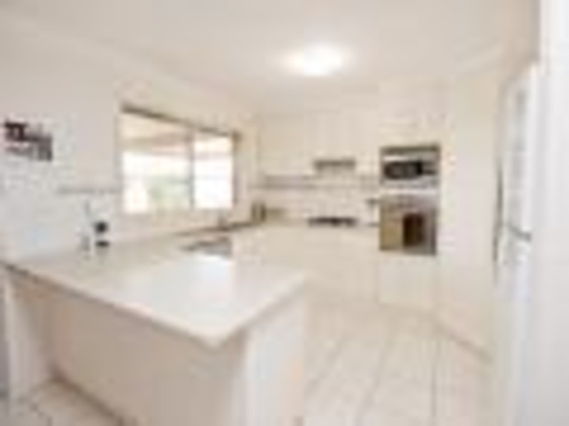 10 Darlington  Parade, Mildura VIC 3500