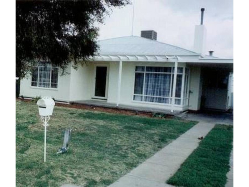 7 Jude Avenue, Mildura West VIC 3500