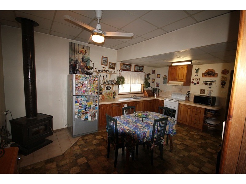 13 Dawn Avenue, Mildura VIC 3500