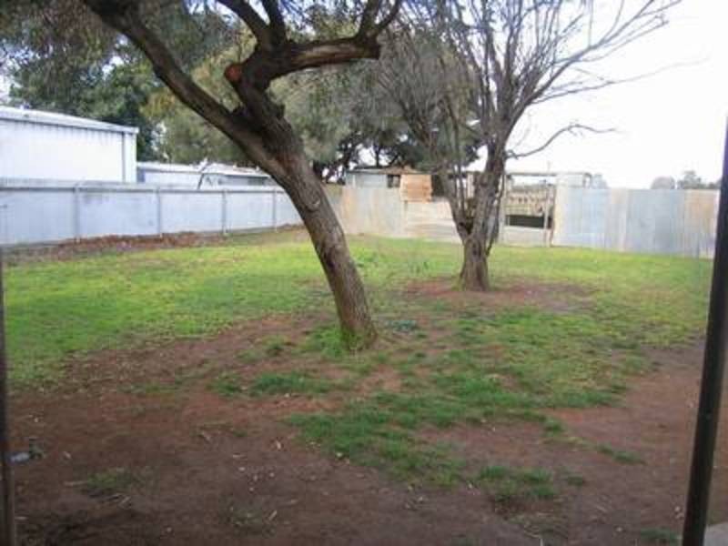 748 Karadoc Avenue, Irymple VIC 3498