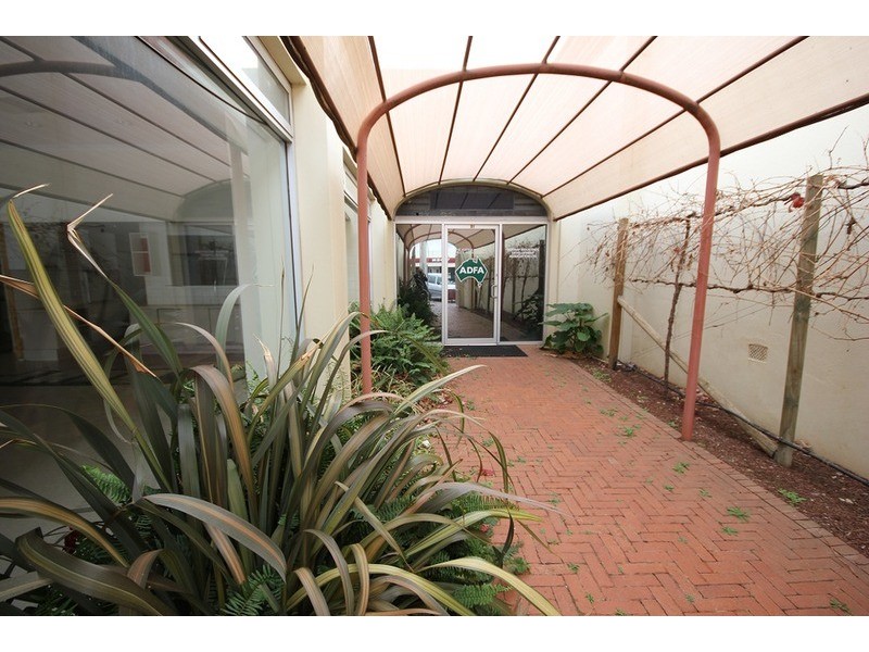 31-33 Deakin Avenue, Mildura VIC 3500