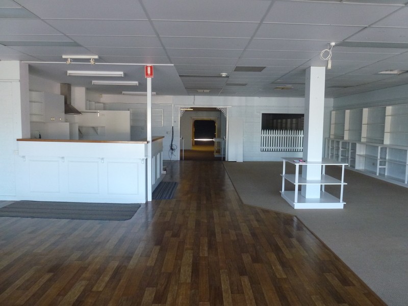 37 Pine Avenue, Mildura VIC 3500