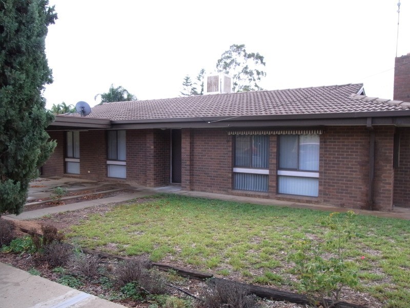 303 Walnut Avenue, Mildura VIC 3500