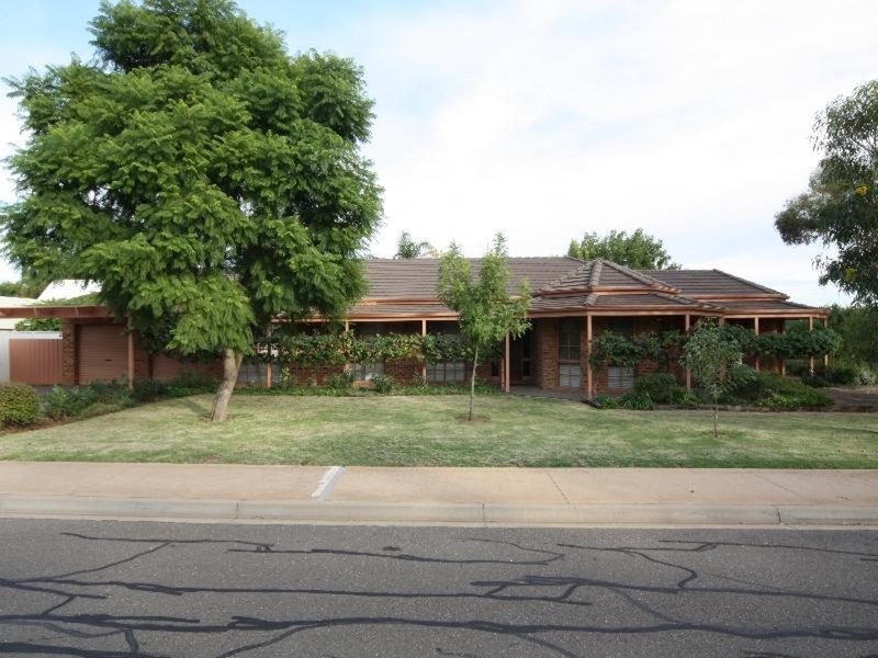 11 Karinya  Drive, Mildura VIC 3500