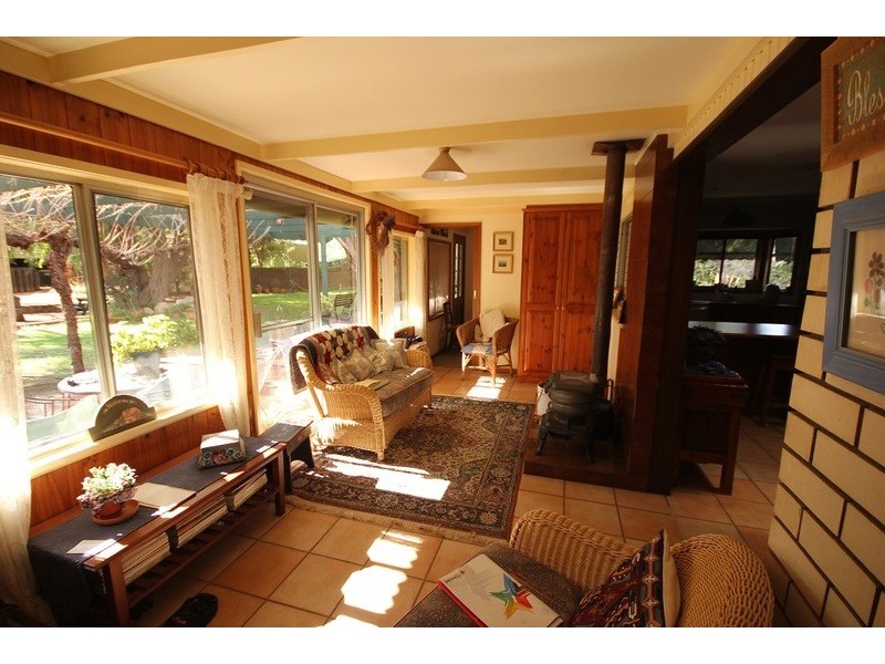 Linden Grove, Alkira Road, Yelta VIC 3505