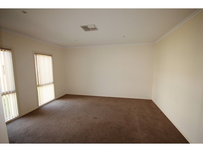 16 Belle Gardens Drive, Mildura VIC 3500