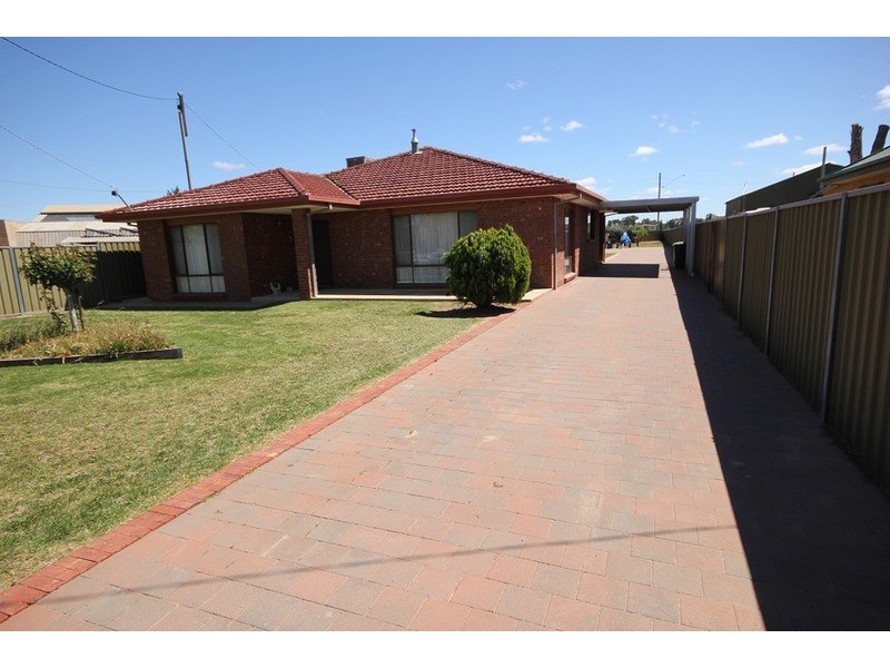 523 Cowra Avenue, Mildura VIC 3500