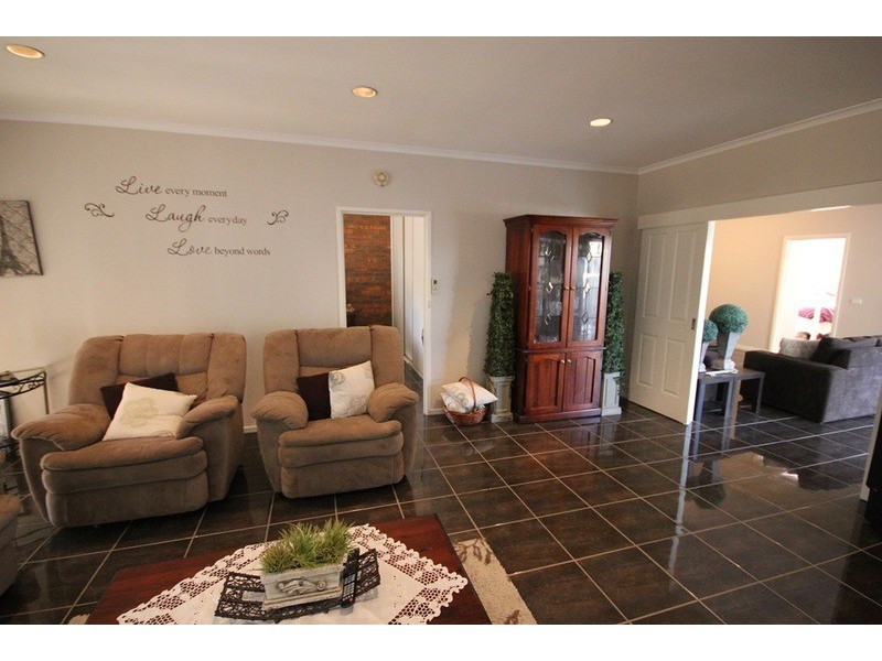 4 Acacia Court, Mildura VIC 3500