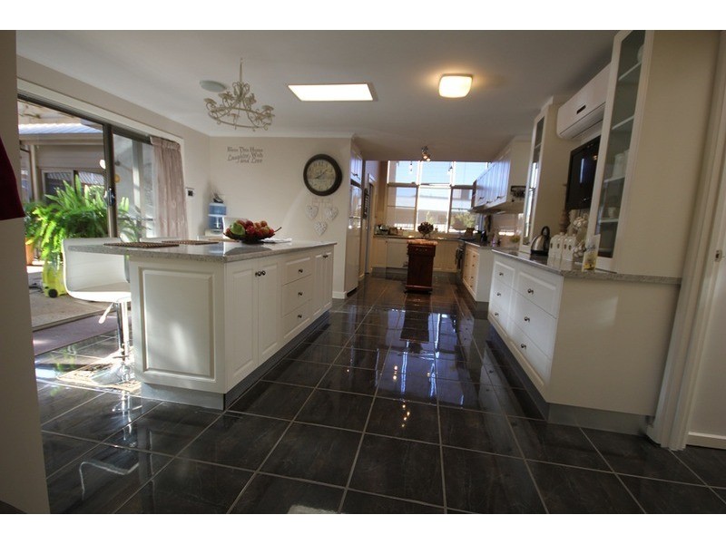 4 Acacia Court, Mildura VIC 3500