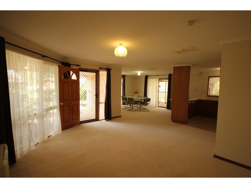 4 Rodney  Court, Mildura VIC 3500