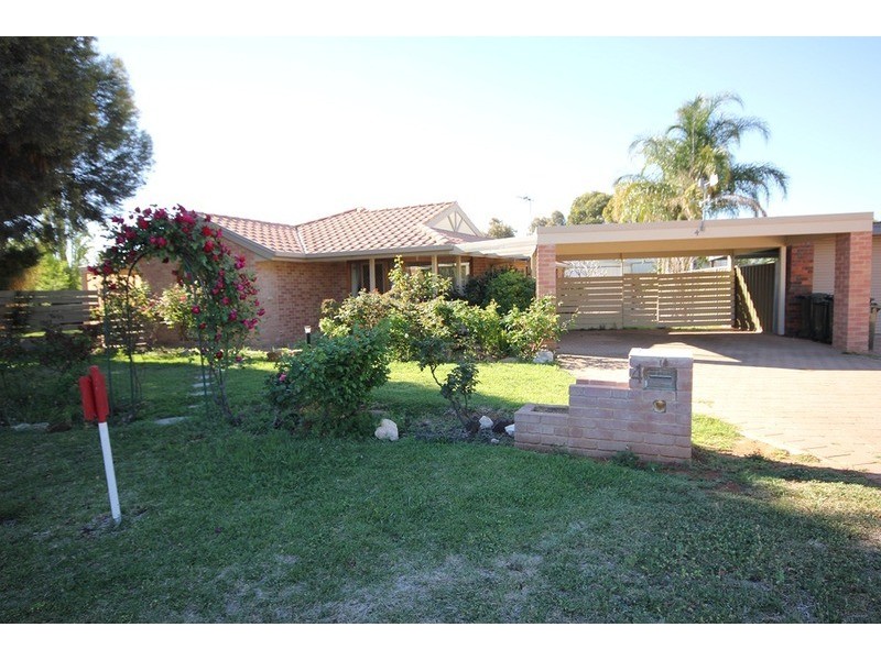 4 Rodney  Court, Mildura VIC 3500