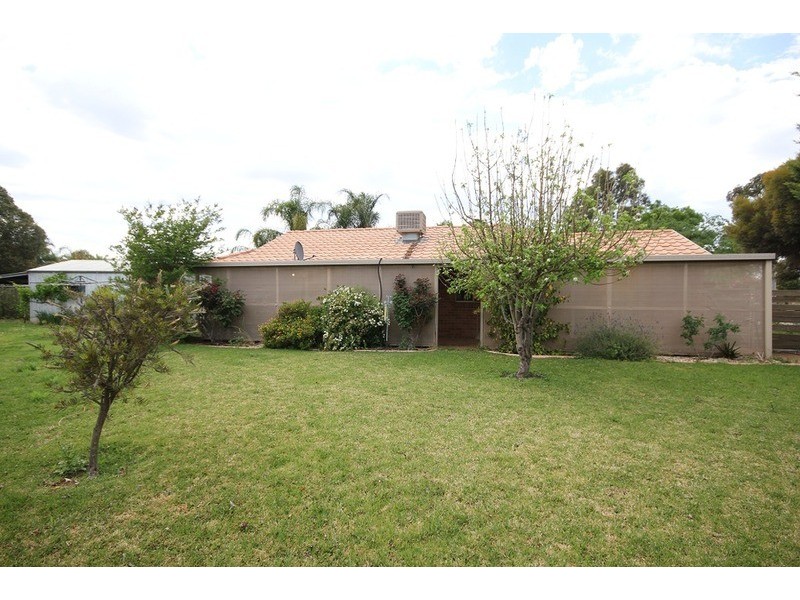 4 Rodney  Court, Mildura VIC 3500