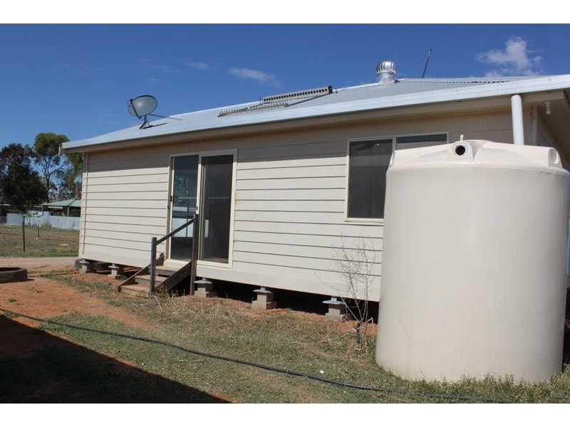 Located at 2069a Fourteenth Street, Irymple VIC 3498