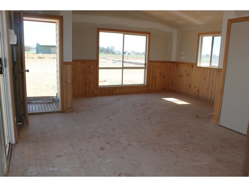 Located at 2069a Fourteenth Street, Irymple VIC 3498