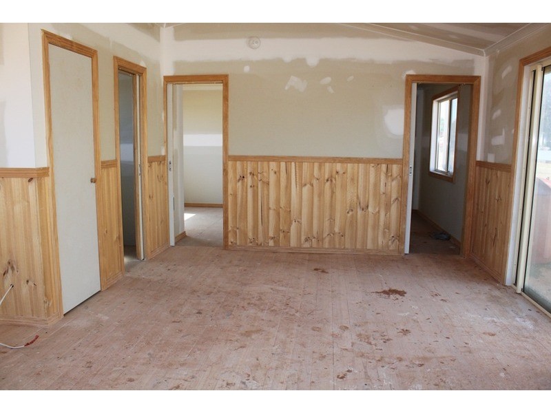 Located at 2069a Fourteenth Street, Irymple VIC 3498