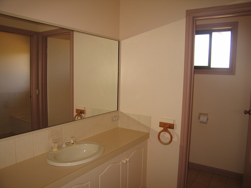 13 Dylan Court, Mildura VIC 3500