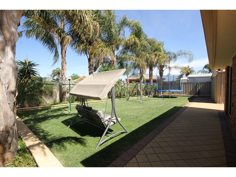 1 Fawkner Court, Mildura VIC 3500