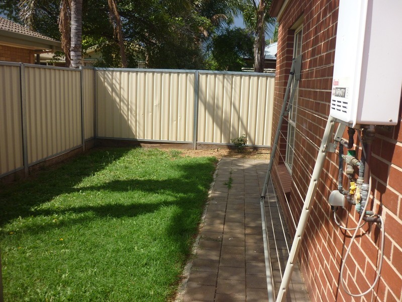 8/145 Riverside  Avenue, Mildura VIC 3500