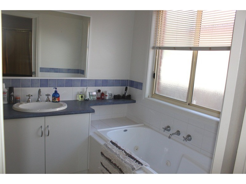 20 Sterling  Drive, Mildura VIC 3500