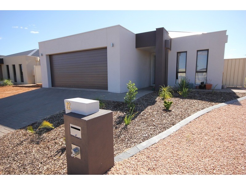 12 Dune  Drive, Mildura VIC 3500