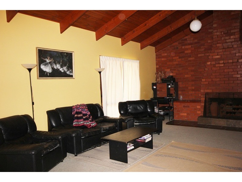 18 Laurel  Avenue, Nichols Point VIC 3501