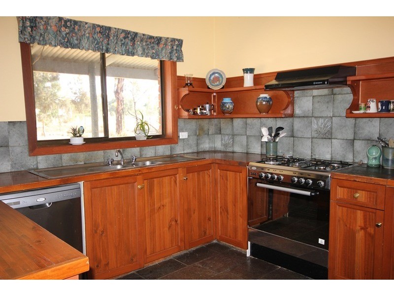 18 Laurel  Avenue, Nichols Point VIC 3501