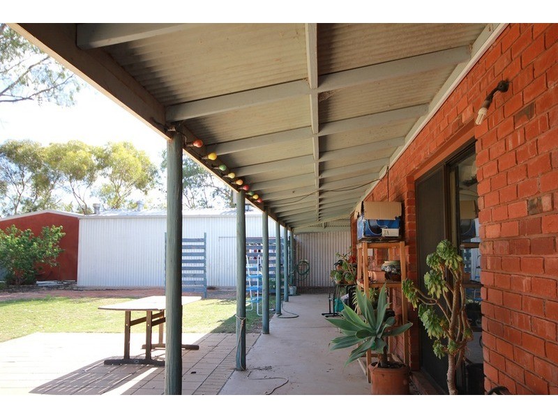 18 Laurel  Avenue, Nichols Point VIC 3501