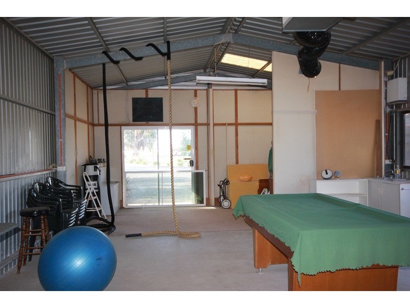 18 Laurel  Avenue, Nichols Point VIC 3501