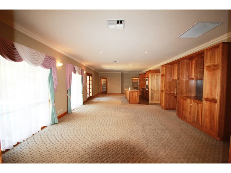 921 Cureton  Avenue, Irymple VIC 3498