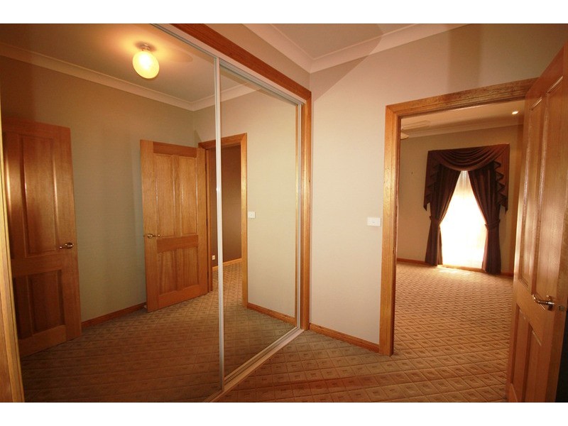 921 Cureton  Avenue, Irymple VIC 3498