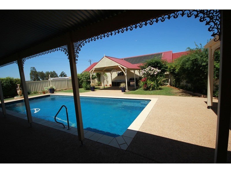 921 Cureton  Avenue, Irymple VIC 3498